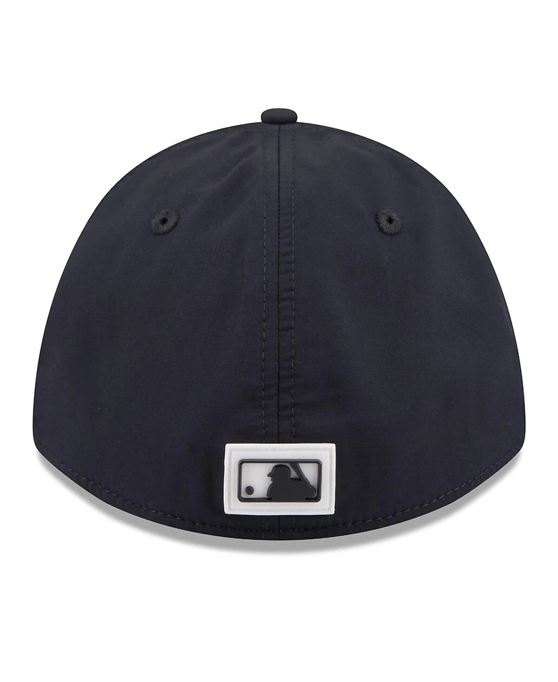 New Era Men's Navy New York Yankees 2026 Clubhouse M-Crown 39THIRTY Flex Hat