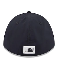New Era Men's Navy New York Yankees 2026 Clubhouse M-Crown 39THIRTY Flex Hat