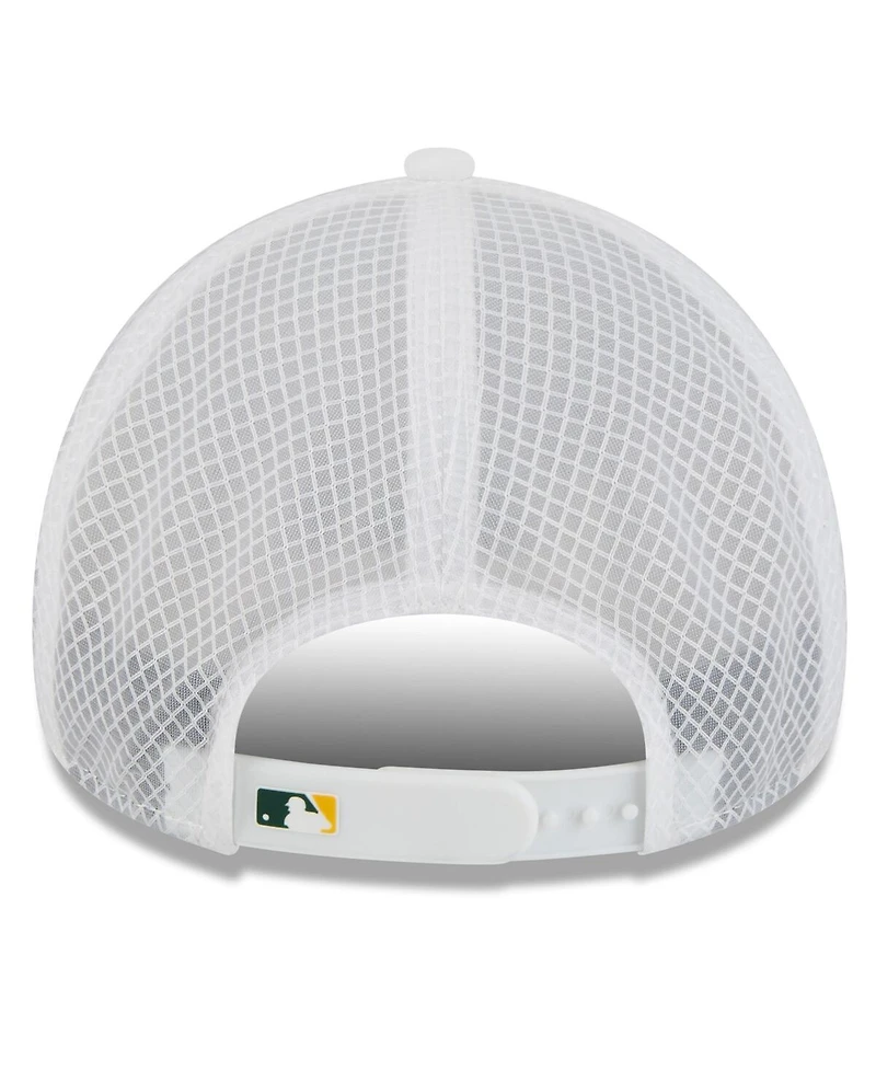 New Era Men's White Athletics 2026 Batting Practice Apex 9FORTY Adjustable Trucker Hat