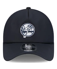 New Era Men's Navy New York Yankees 2026 Batting Practice Alternate Apex 9FORTY Adjustable Hat