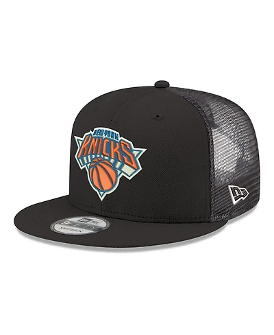 New Era Men's New York Knicks Core Logo Meshback 9FIFTY Snapback Hat