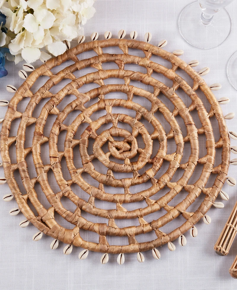 Saro Lifestyle Shell Trimmed Water Hyacinth Round Placemats, Set of 4