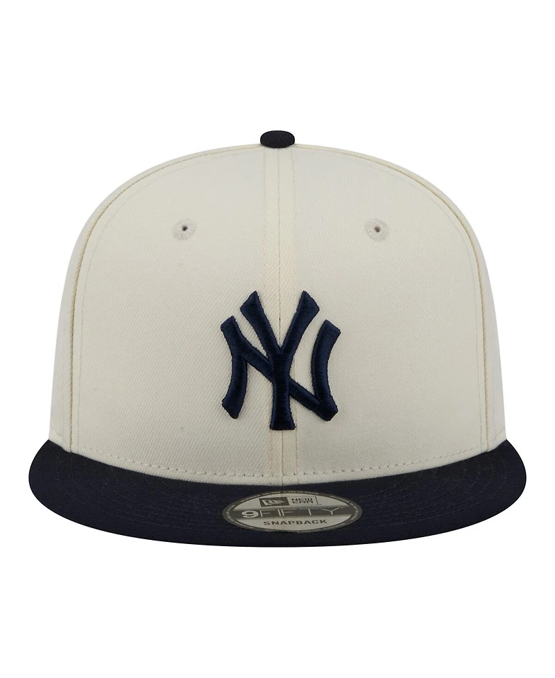 New Era Men's Cream/Navy New York Yankees Localized 9FIFTY Snapback Hat