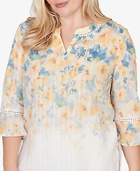 Alfred Dunner Petite Out of the Blue Falling Floral Three-Quarter-Sleeve Top