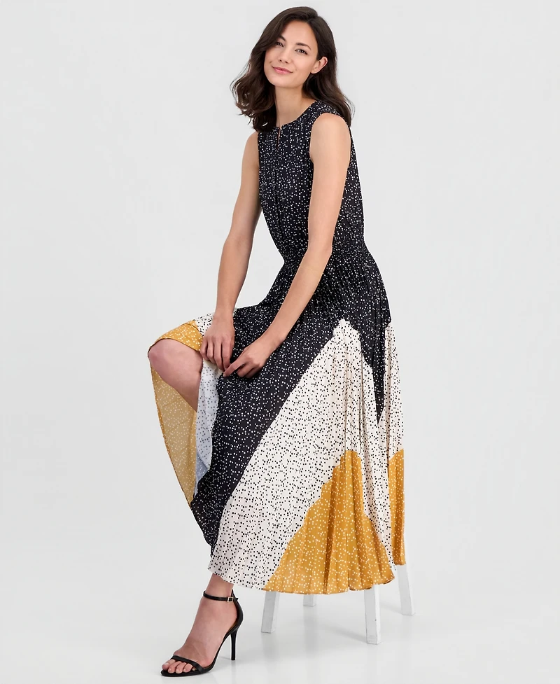 T Tahari Women's Printed Split-Neck Sleeveless Dress