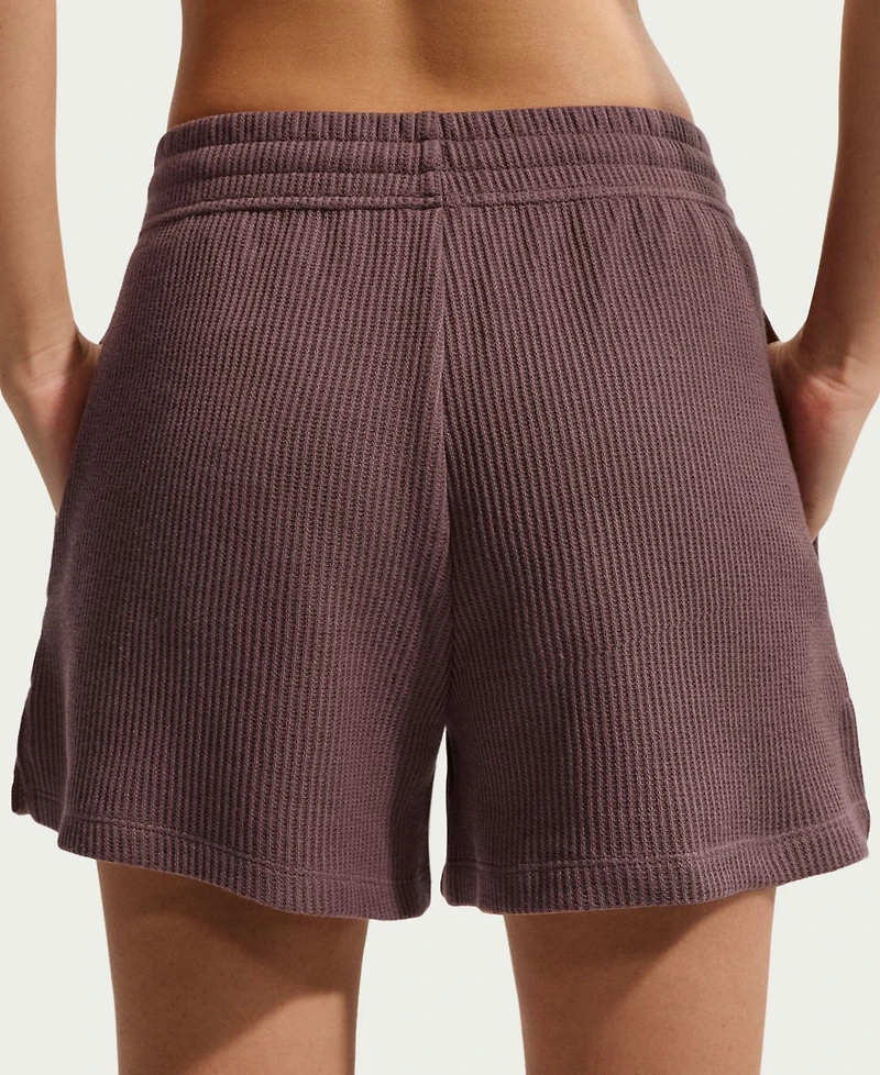 Nike Sportswear Chill Waffle Women's Loose Mid-Rise Shorts