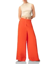 Ivonne Women's Sleeveless Round Neck Top