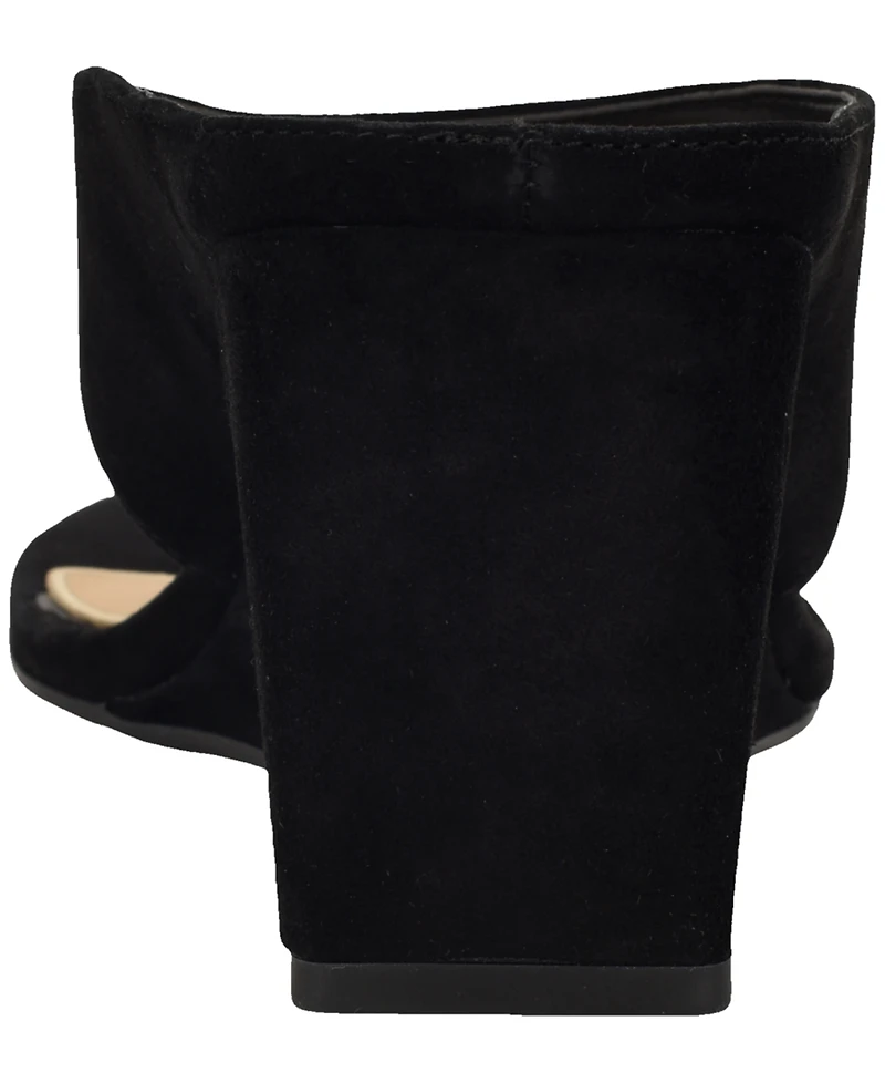 Guess Women's Marchon Thong Slip-On Wedge Sandals