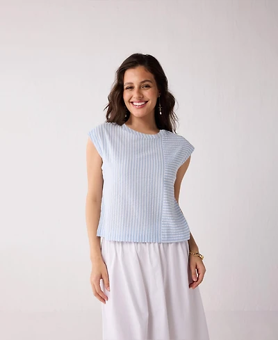 Reistor Women's Button-Back Crew Neck Top