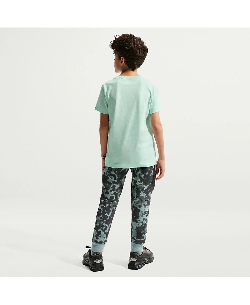 Nike Big Boys and Girls Green France National Team Wordmark T-Shirt