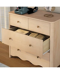 Max and Lily Sutton 4 Drawer Dresser