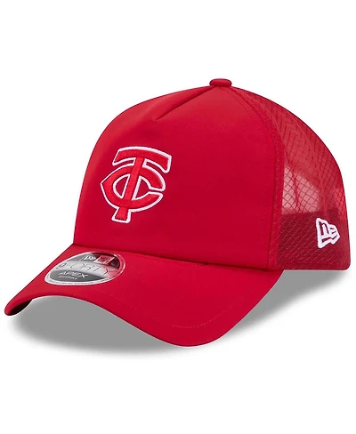 New Era Men's Minnesota Twins 2026 Batting Practice Apex 9FORTY Adjustable Trucker Hat