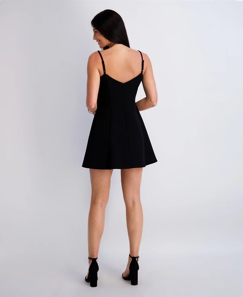 Siena Women's 3D Floral Applique Detail Mini Dress