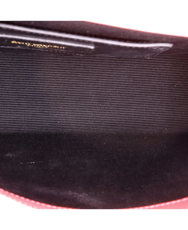 Pre-Owned Saint Laurent Medium Classic Monogram Crossbody Bag Grainy Leather