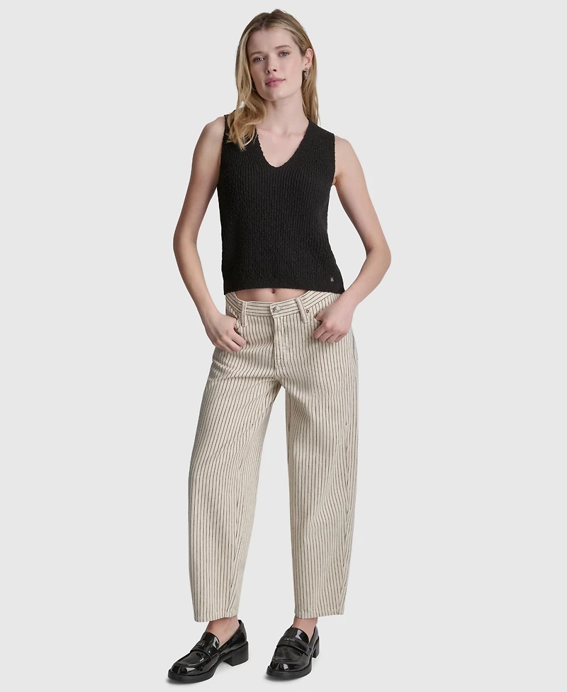 Dkny Jeans Women's Sleeveless V-Neck Rib Logo Charm Cotton Slub Sweater