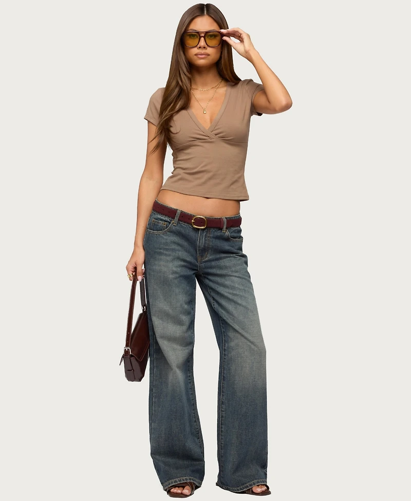 Edikted Women's Merinda V Neck T Shirt