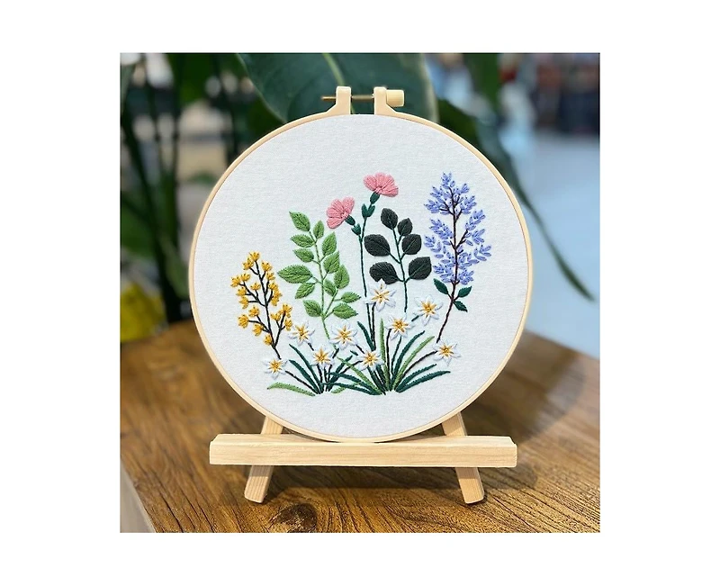 Gnuadz 5 Sets Floral Embroidery Kit Beginners Pattern Instruction Video