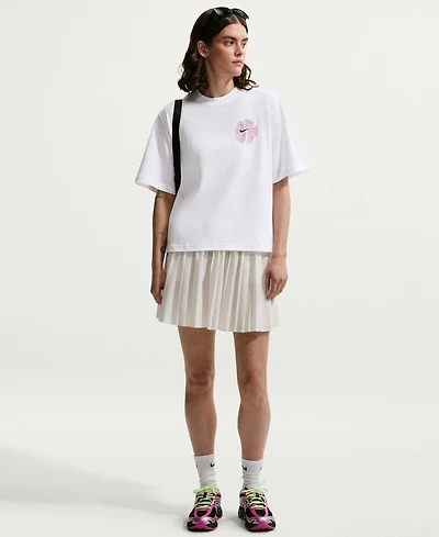 Nike Sportswear Women's Loose T-Shirt