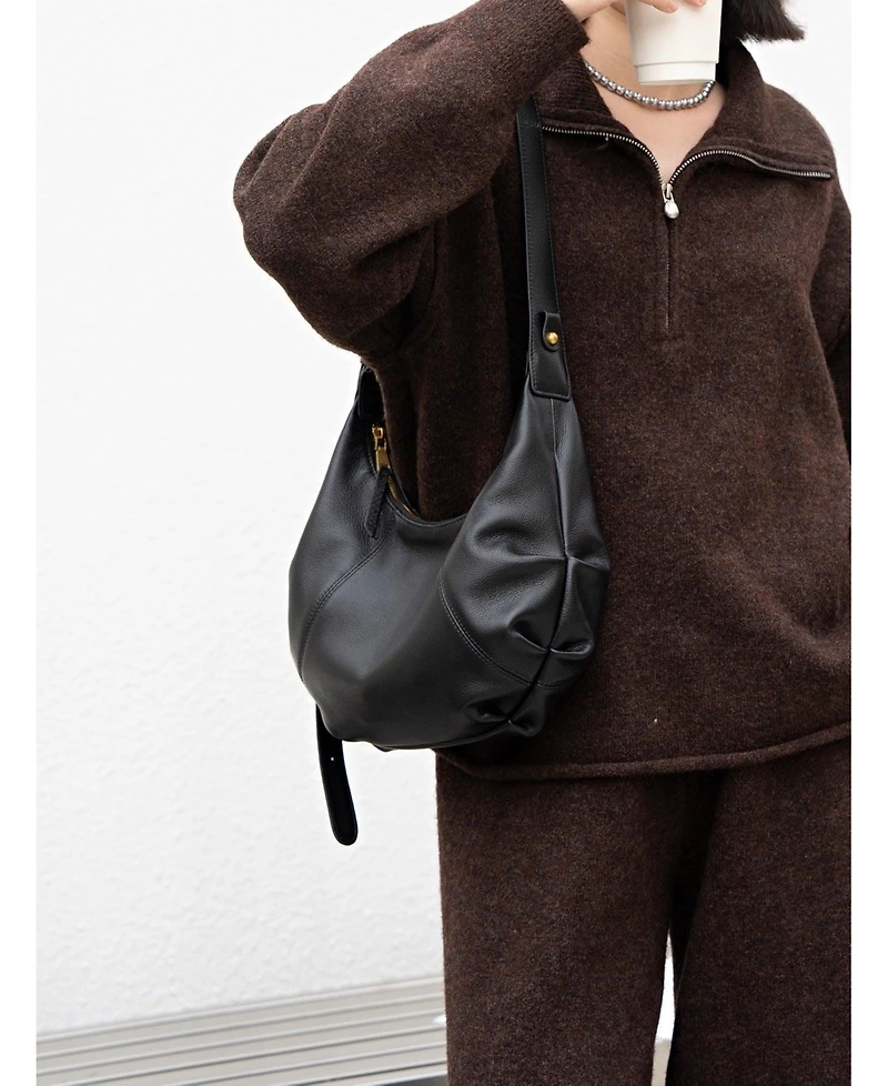 Susu Nova Leather Crescent Hobo Medium Shoulder Bag Slouchy Half-Moon Dumpling