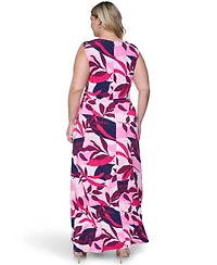 Jessica Howard Plus Sleeveless V-Neck Maxi Dress