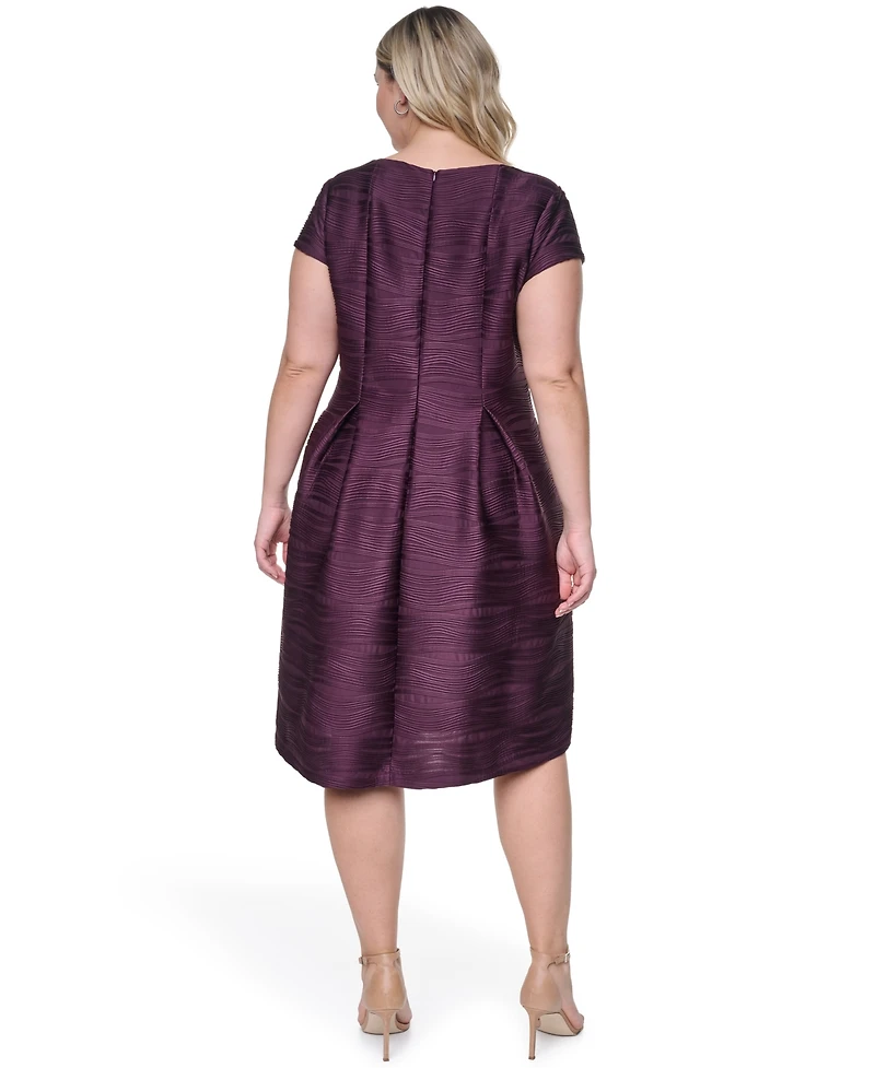 Jessica Howard Plus Short-Sleeve Boat Neck Dress