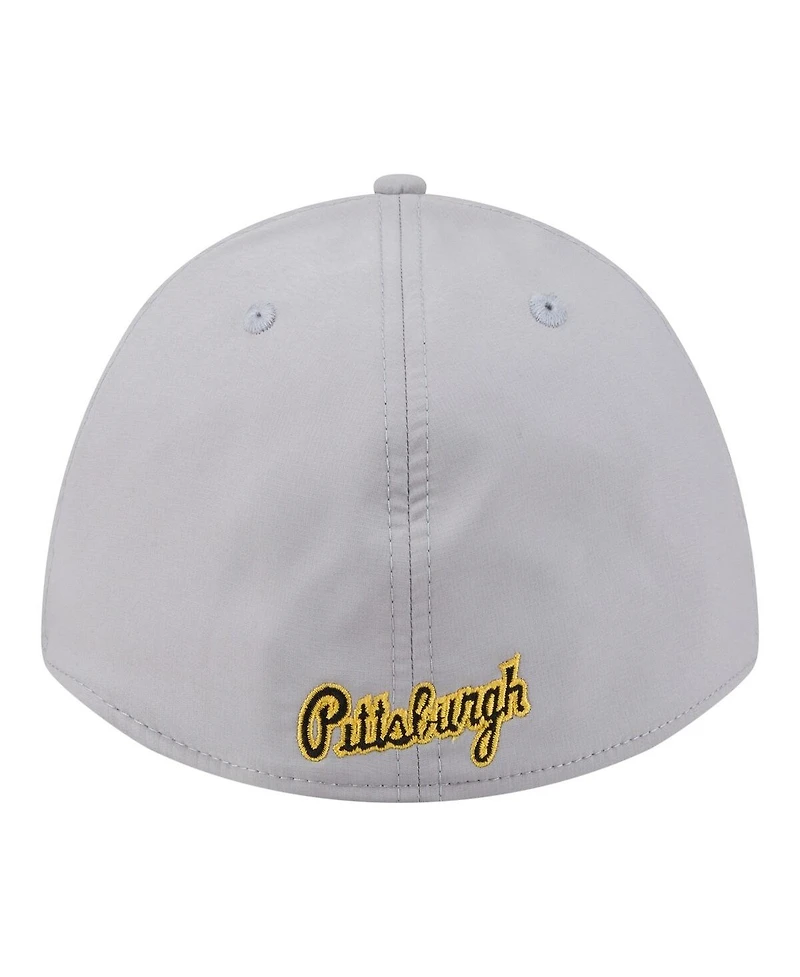 New Era Men's Gray Pittsburgh Pirates Patch 39THIRTY A-Frame M-Crown Perforated Flex Hat