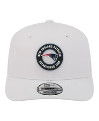 New Era Men's White New England Patriots Coolera 9SEVENTY Adjustable Hat