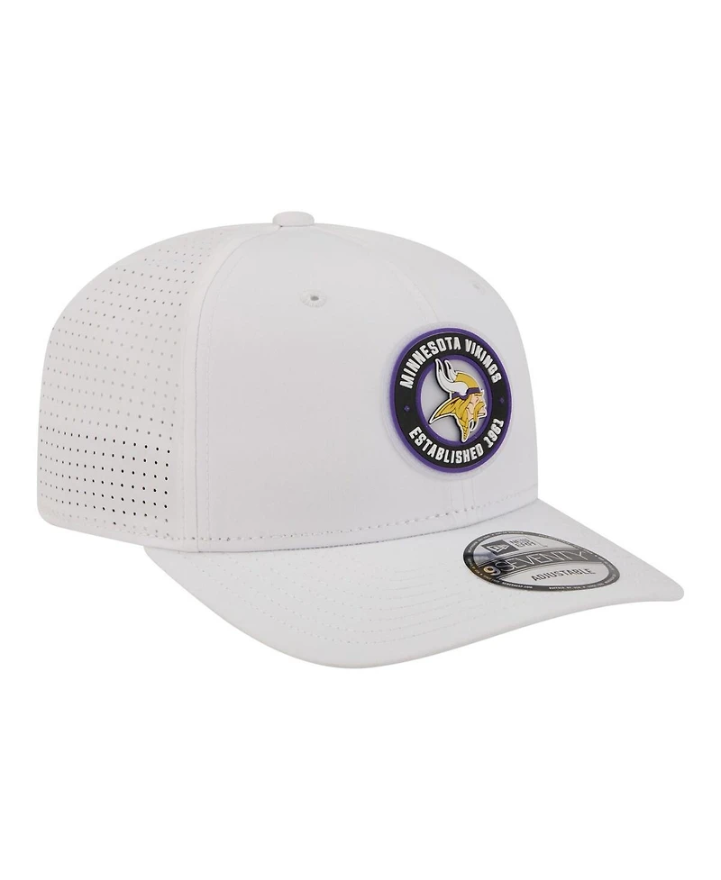 New Era Men's White Minnesota Vikings Coolera 9SEVENTY Adjustable Hat