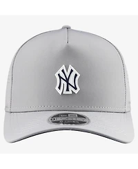 New Era Men's Gray New York Yankees Micro Logo 9FORTY M-Crown A-Frame Adjustable Hat