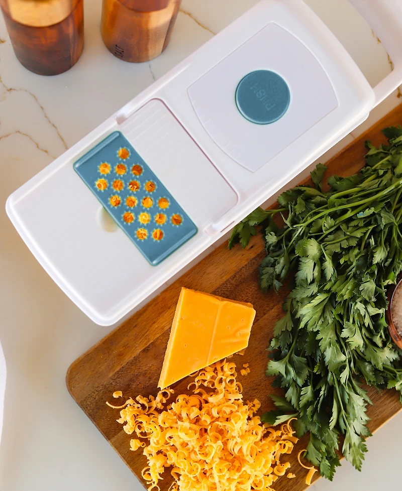 Sedona Kitchen 16-Pc. Handheld Vegetable Chopper Set