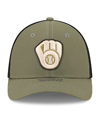 New Era Men's Olive Milwaukee Brewers 2026 Armed Forces Day 39THIRTY M-Crown Flex Hat