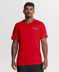 Nike Men's Red New England Patriots Sideline Legend Small Logo Dri-fit T-Shirt