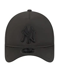 New Era Men's Black New York Yankees Injection Apex 9FORTY Adjustable Hat