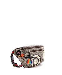 Pre-Owned Gucci Courrier Zip Belt Bag Gg Coated Canvas with Applique