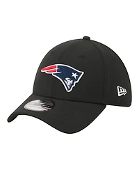 New Era Men's Black England Patriots Core Team 39THIRTY Flex Hat