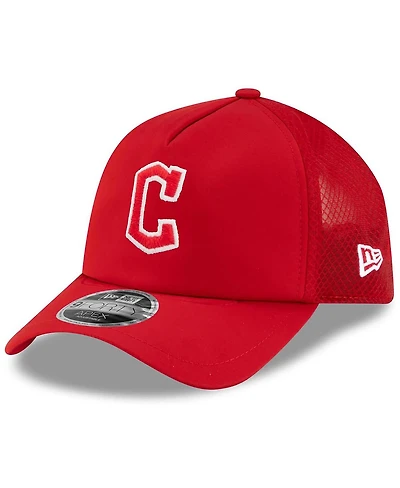 New Era Men's Red Cleveland Guardians 2026 Batting Practice Apex 9FORTY Adjustable Trucker Hat
