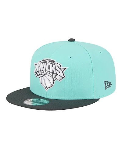 New Era Men's Turquoise/Charcoal New York Knicks Color Pack Two-Tone 9FIFTY Snapback Hat