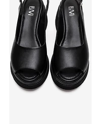 Forever & Always Shoes Women's Laure Leather Wedge Sandal