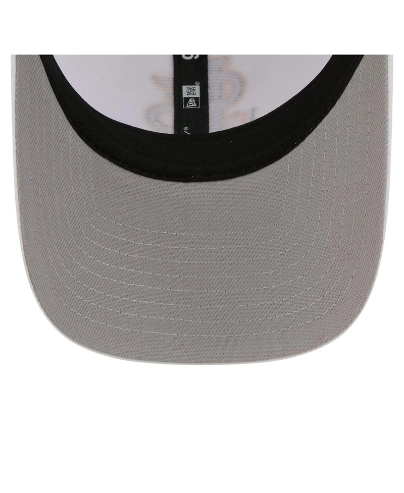 New Era Men's White St. Louis Cardinals Flag 9FORTY Trucker Adjustable Hat