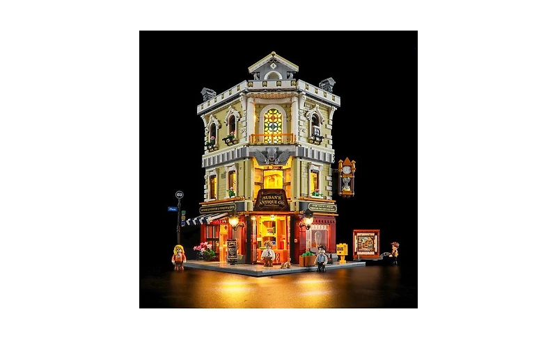 Lumibricks Antique Store