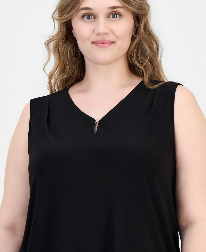 Anne Klein Essentials Plus V-Neck Sleeveless Top