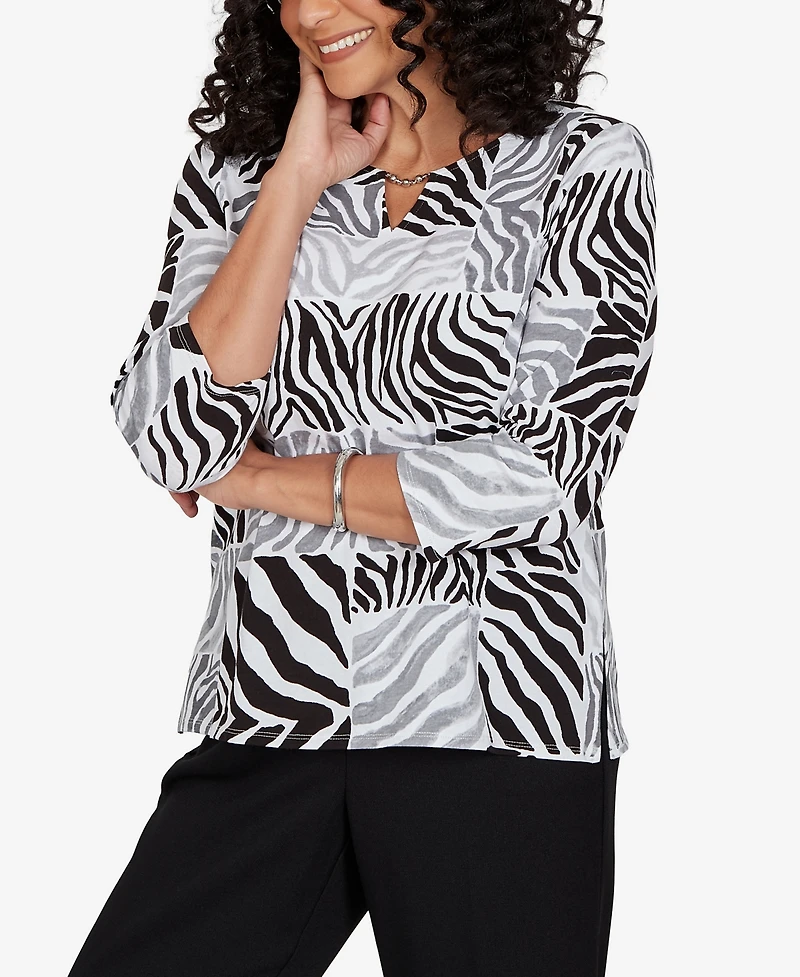 Alfred Dunner Petite Zebra Blocks Knit Top