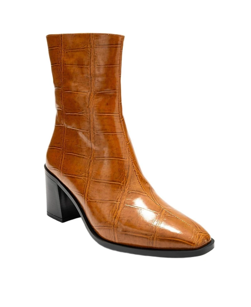 Prologue Shoes Chara Block Heel Ankle Boot (Women)