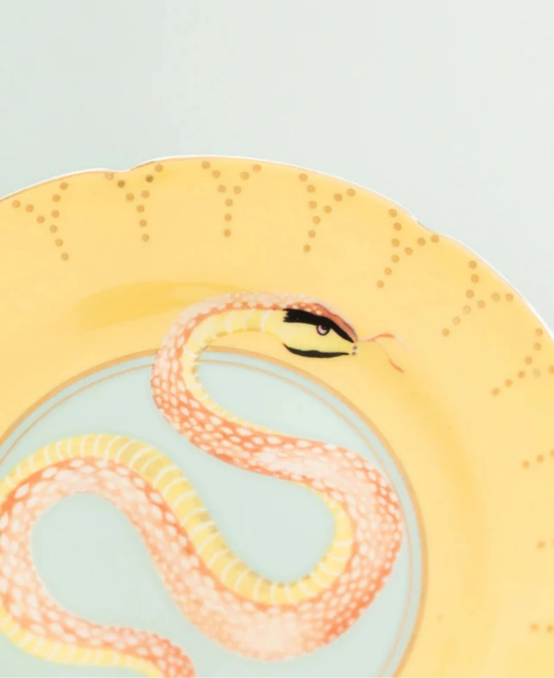 Yvonne Ellen Snakey 6.34" Cake Plate