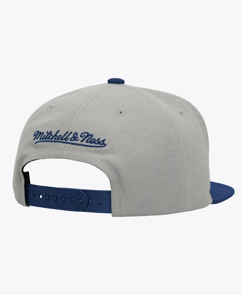 Mitchell & Ness Men's Gray/Navy Ole Miss Rebels Plaid Og Snapback Hat