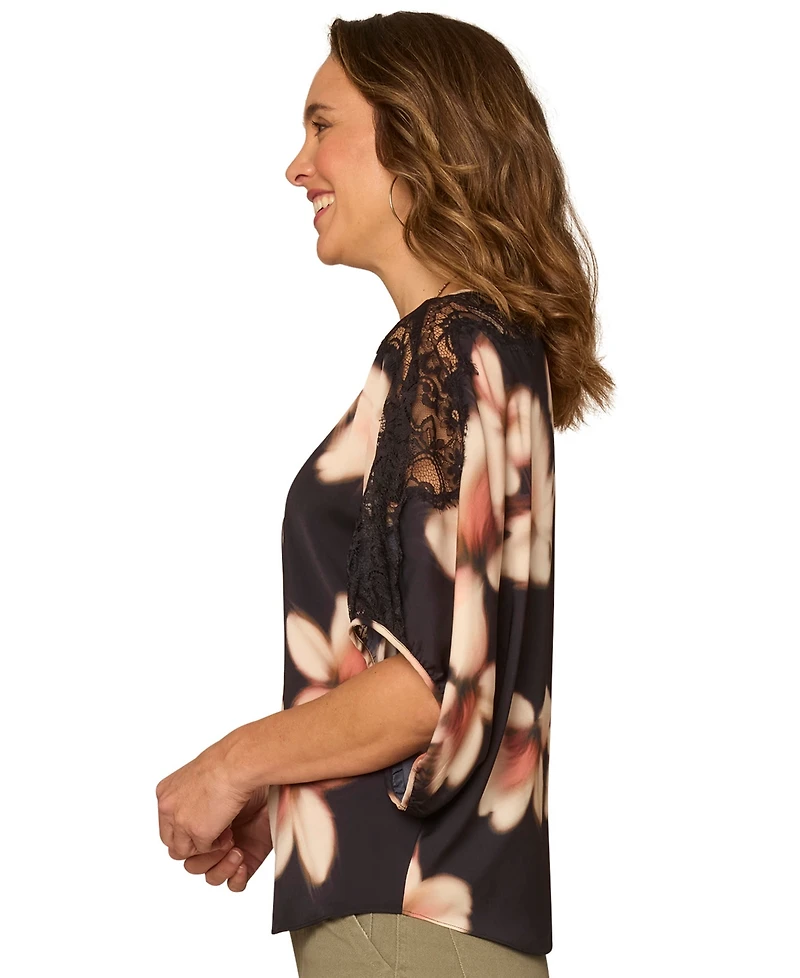 Democracy Petite Floral Print Pull-On Top