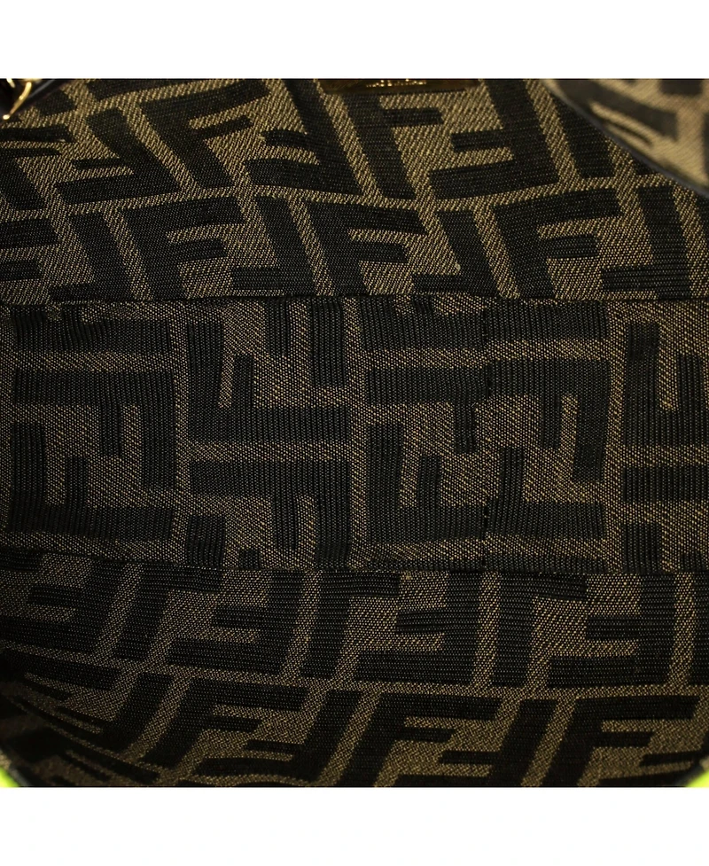 Pre-Owned Fendi Medium Baguette Nm Bag Zucca Canvas