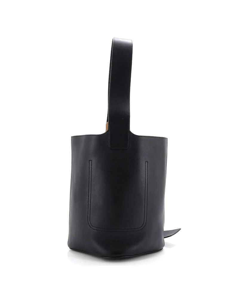 Pre-Owned Loewe Pebble Bucket Bag Leather