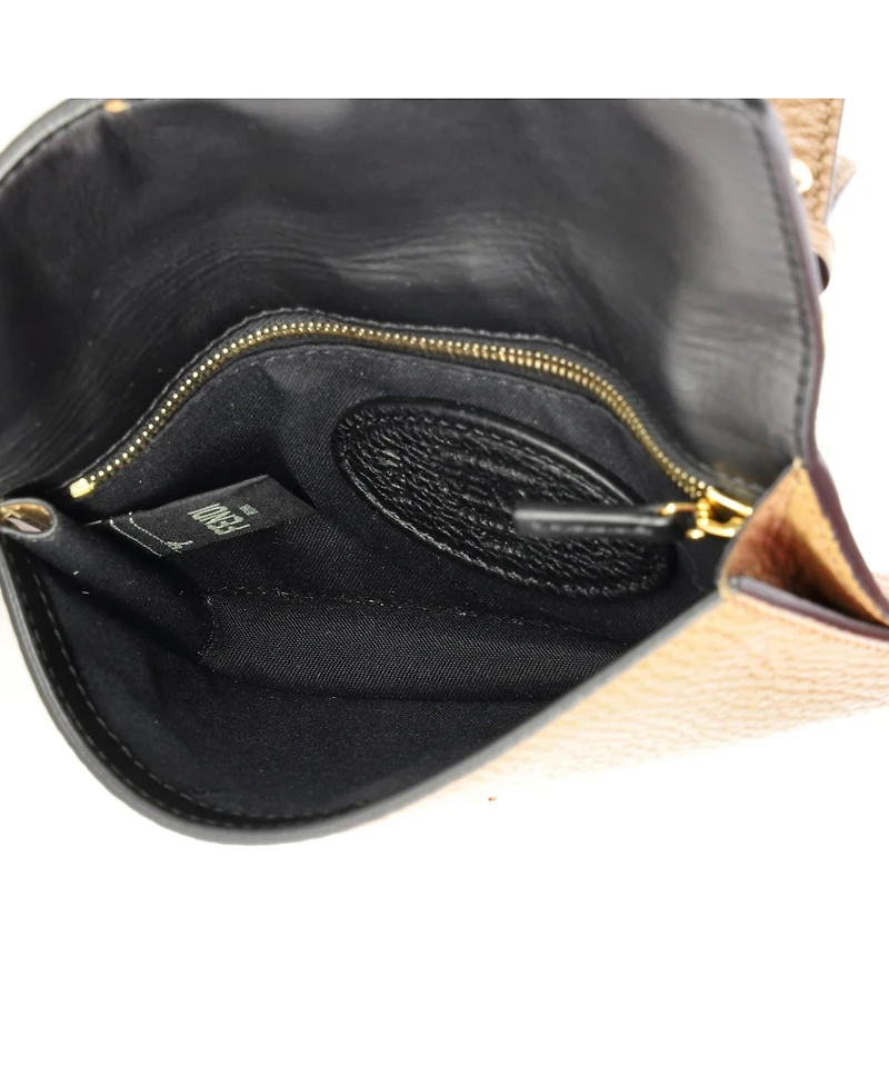 Pre-Owned Fendi Baguette Crossbody Bag Leather