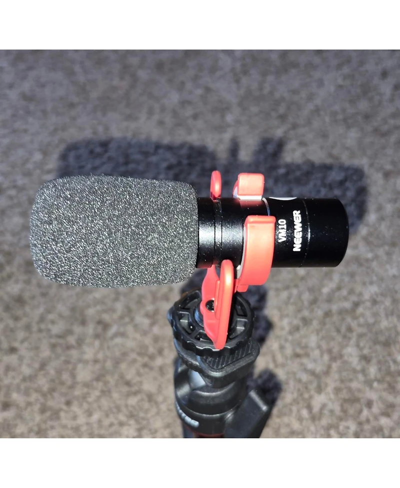 Neewer VM10 Microphone with Usb C for select Canon, Nikon and Sony cameras